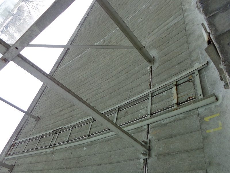 Halteschienen außen für Trennschnitt 1